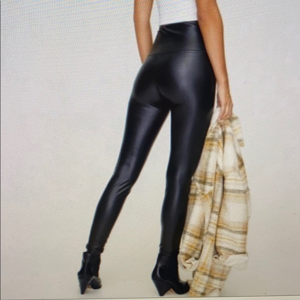 7 For All Mankind Vegan Leather Leggings - Picture 3 of 6